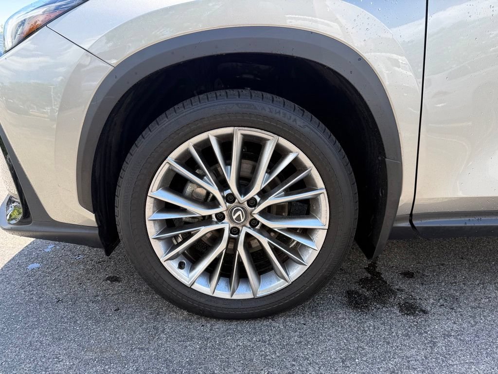 Used 2024 Lexus NX 350 AWD w/ Vision Package image 27