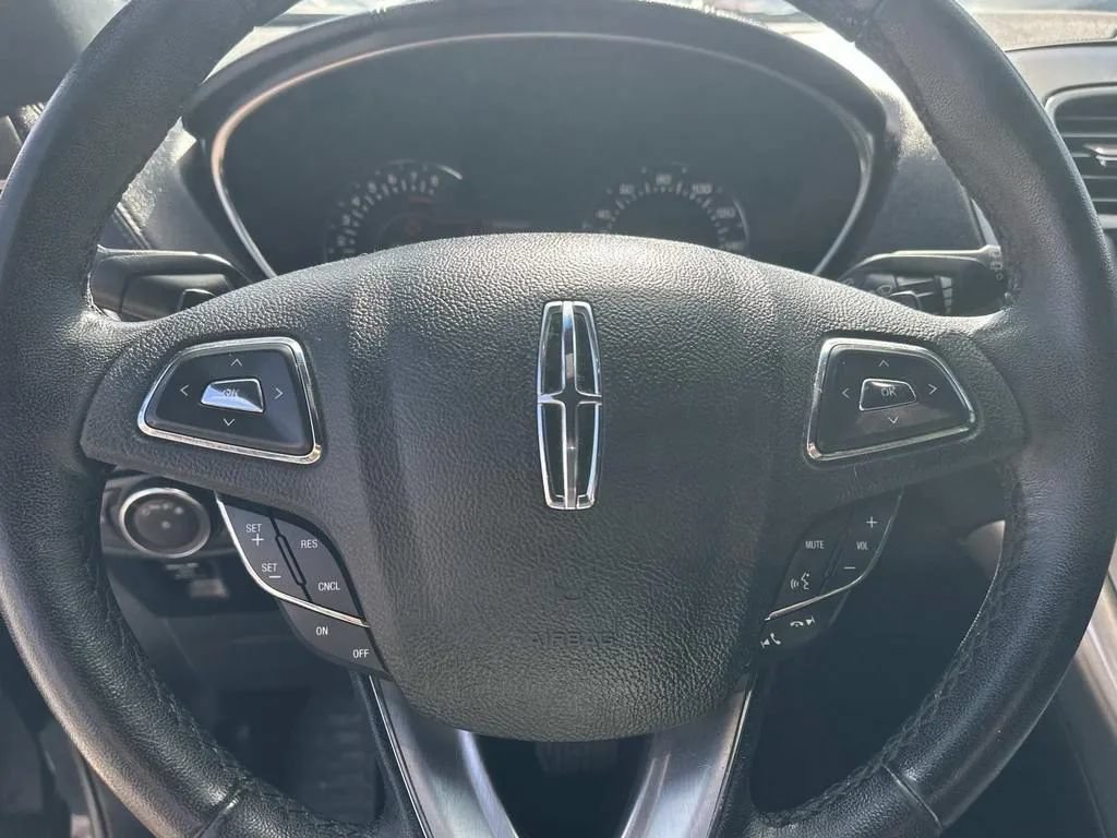 Used 2018 Lincoln MKX Premiere FWD image 20