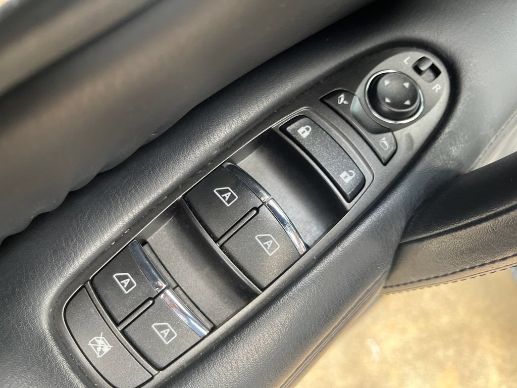 Used 2022 Nissan Armada SL RWD image 15