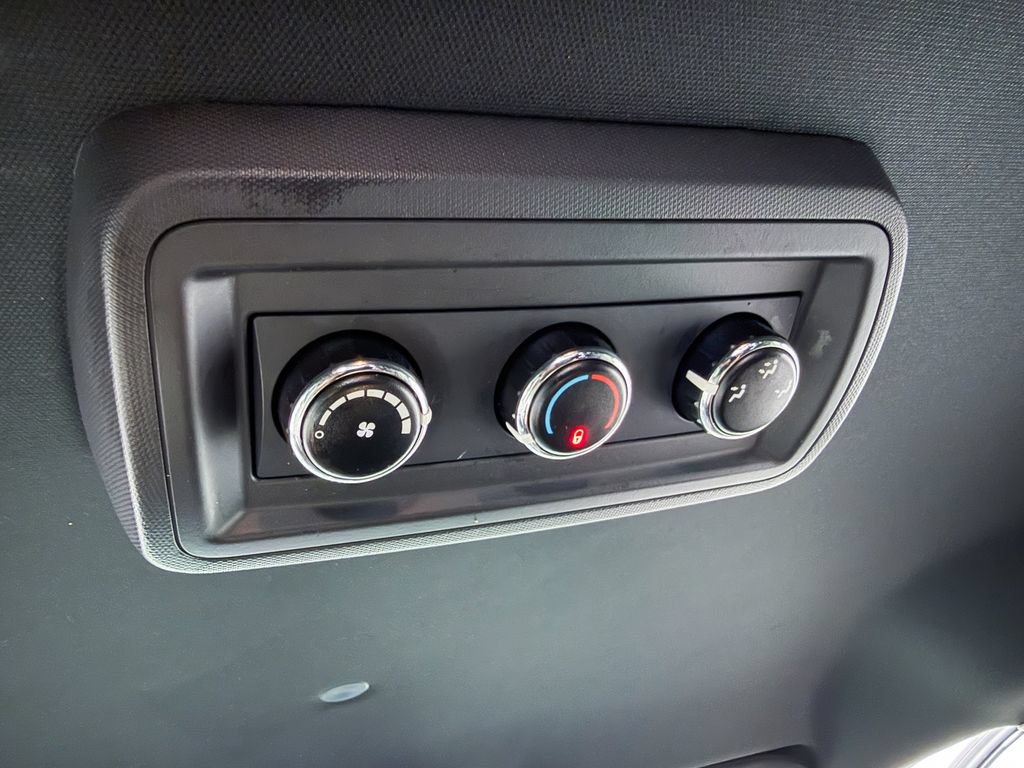 Used 2019 Dodge Grand Caravan SXT FWD image 28