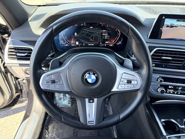 Used 2022 BMW 740i w/ M Sport Package RWD image 24