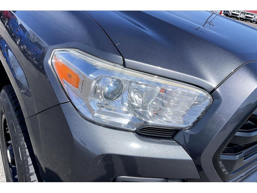 Used 2017 Toyota Tacoma SR w/ Tow Package AWD/4WD image 29
