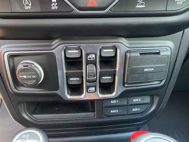 Used 2021 Jeep Wrangler Unlimited Sport AWD/4WD image 23