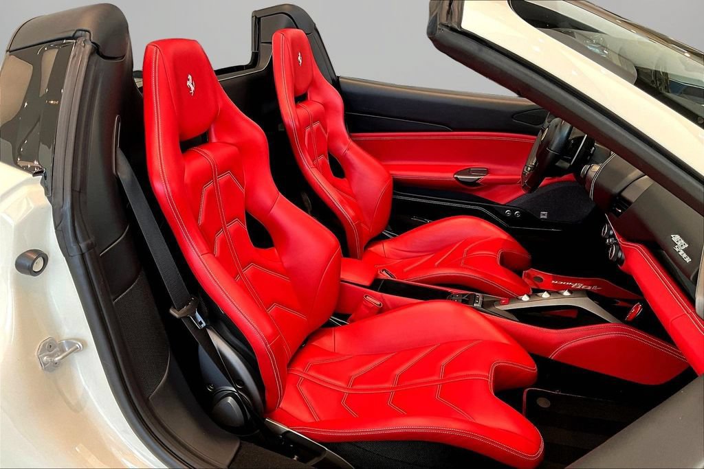 Used 2017 Ferrari 488 Spider RWD image 22