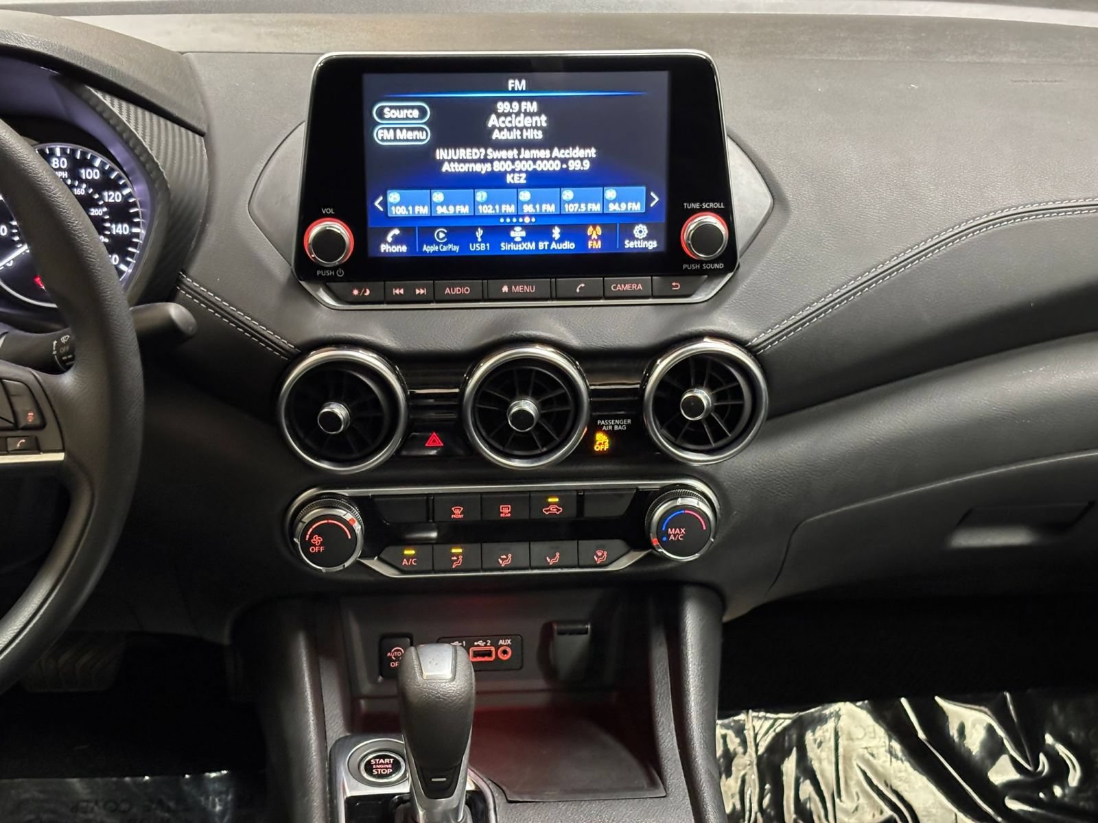 Used 2025 Nissan Sentra SV FWD image 16