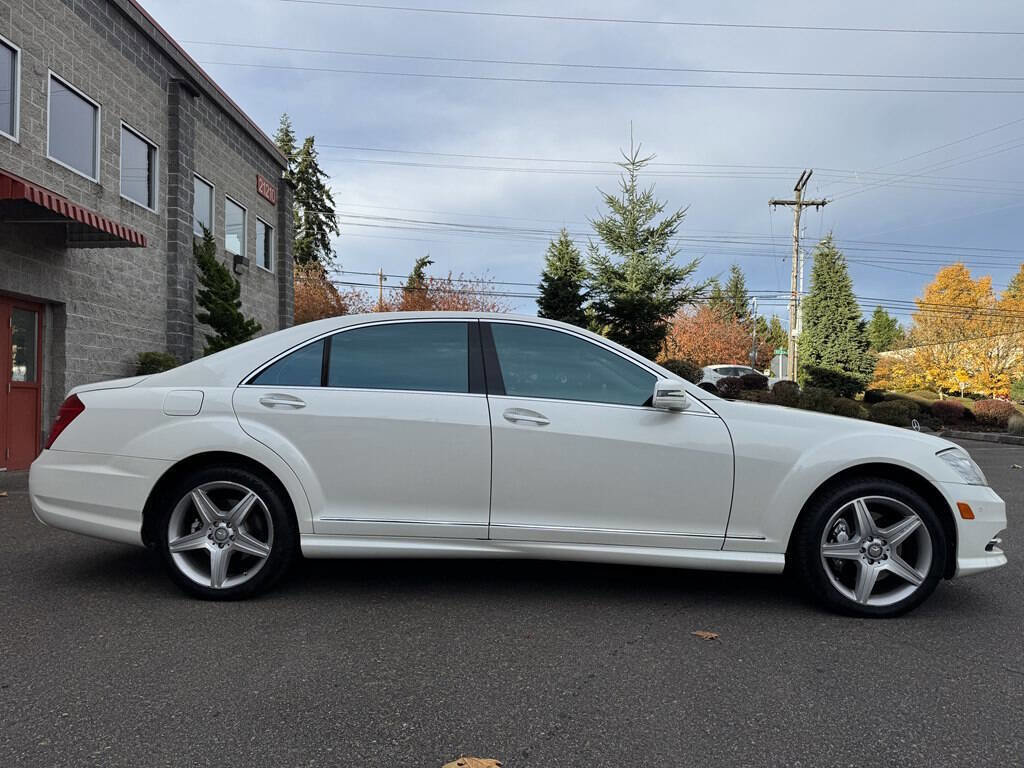 Used 2010 Mercedes-Benz S 550 4MATIC image 4