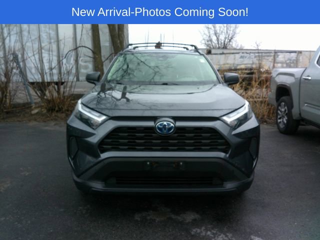 Used 2023 Toyota RAV4 LE image 4