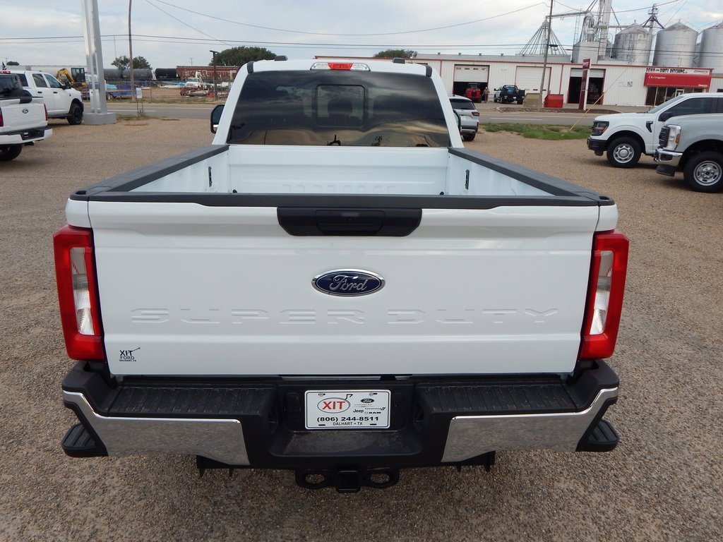 New 2026 Ford F350 2WD Crew Cab Super Duty image 4