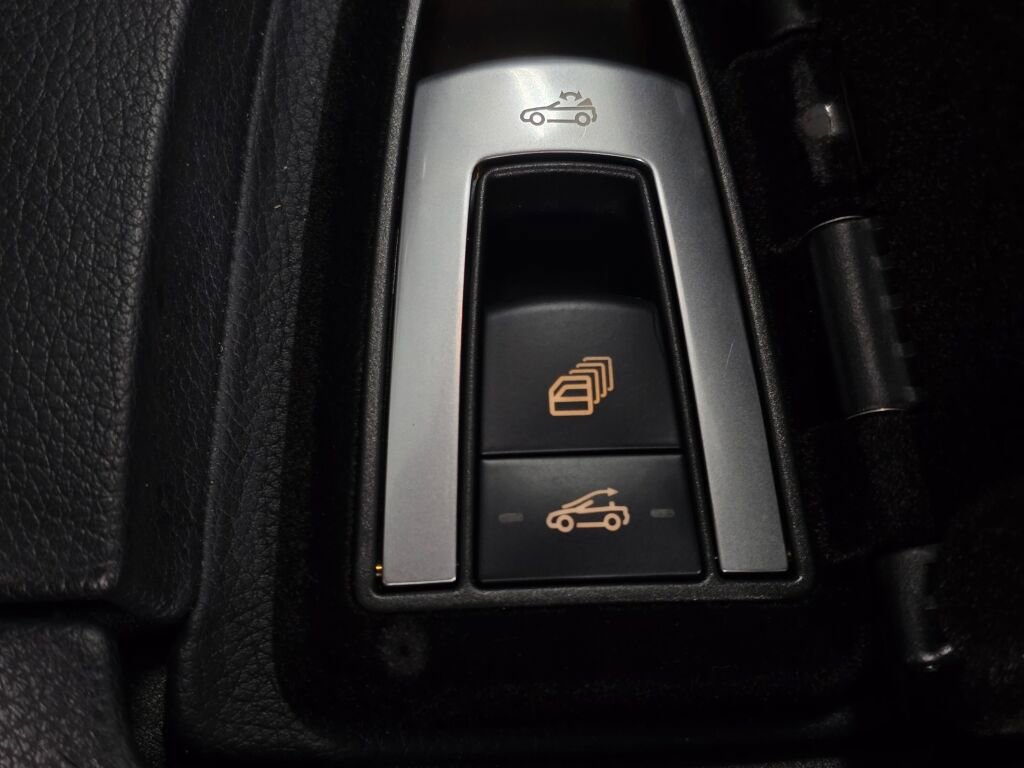 Used 2014 Mercedes-Benz E 350 Cabriolet image 41