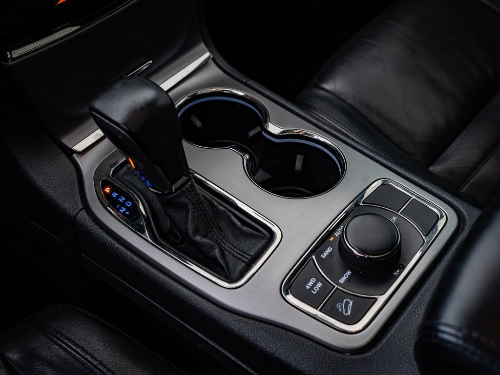 Used 2020 Jeep Grand Cherokee Limited X image 31