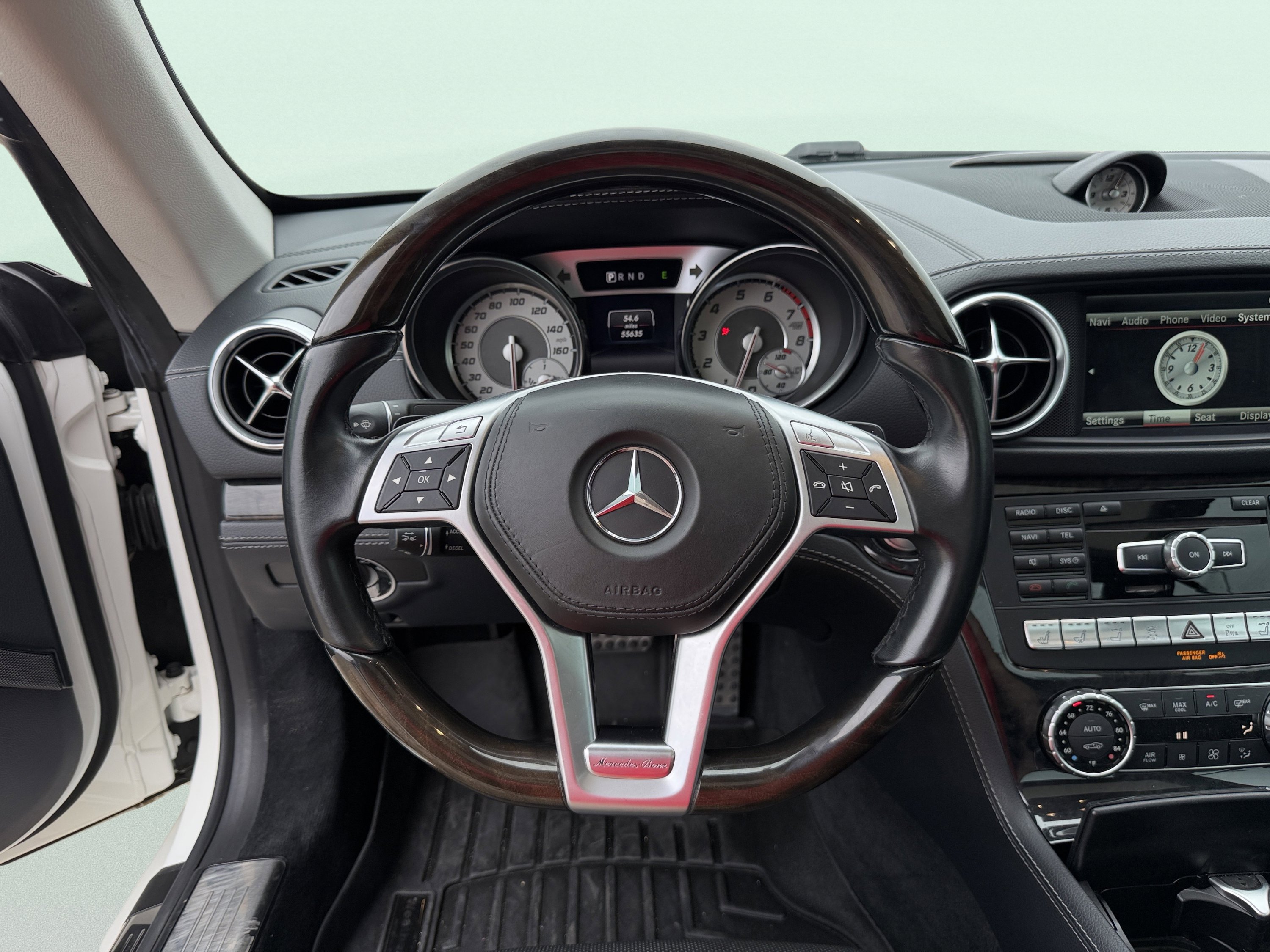 Used 2016 Mercedes-Benz SL 400 image 35