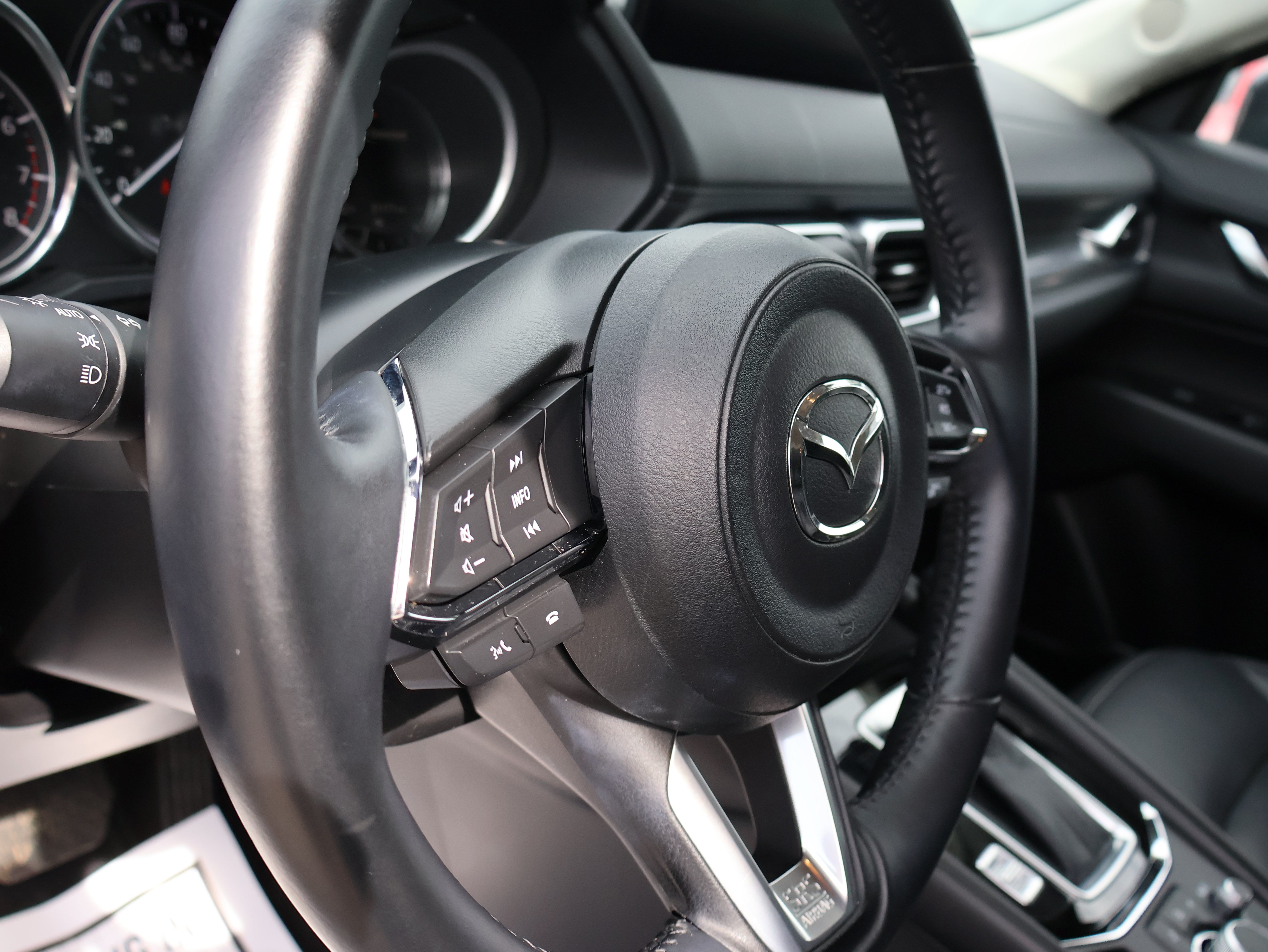 Used 2025 MAZDA CX-5 AWD 2.5 S w/ Preferred Package image 19