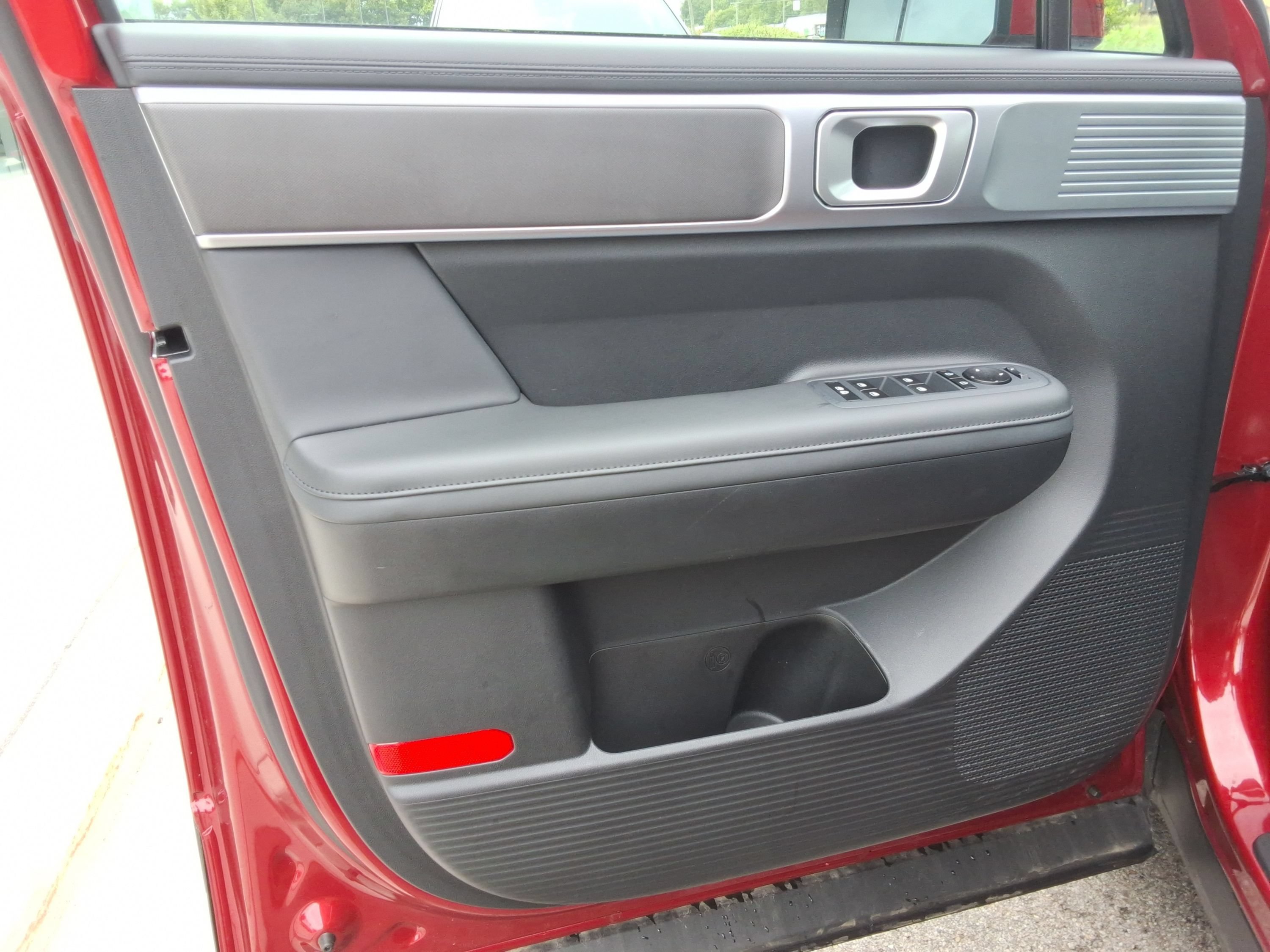 Used 2026 Hyundai Santa Fe SEL AWD/4WD image 22