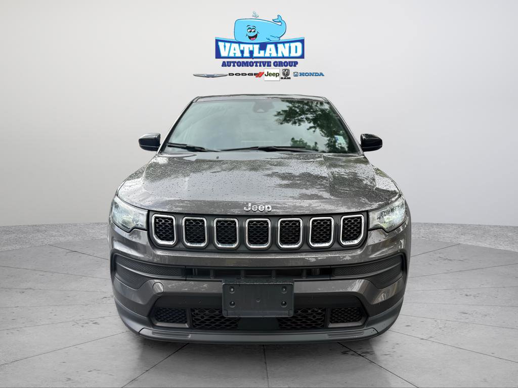 Used 2023 Jeep Compass Sport image 8