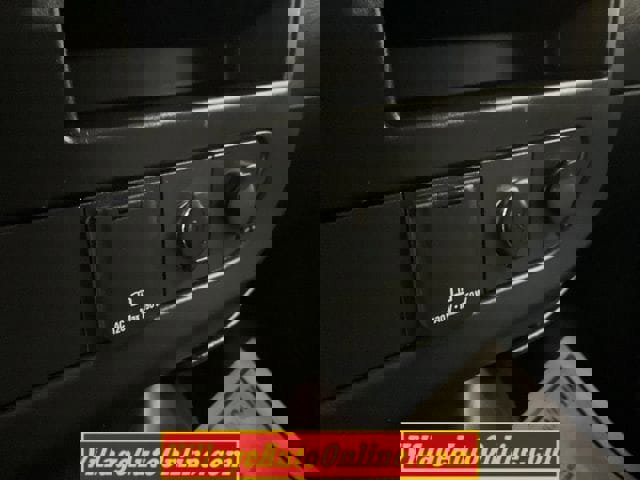 Used 2019 Chevrolet Express 2500 w/ Driver Convenience Package image 25