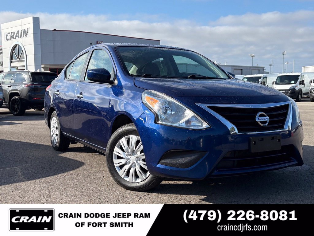 Used 2019 Nissan Versa SV FWD image 1
