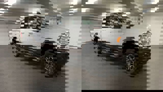 Used 2024 RAM 2500 Limited image 2