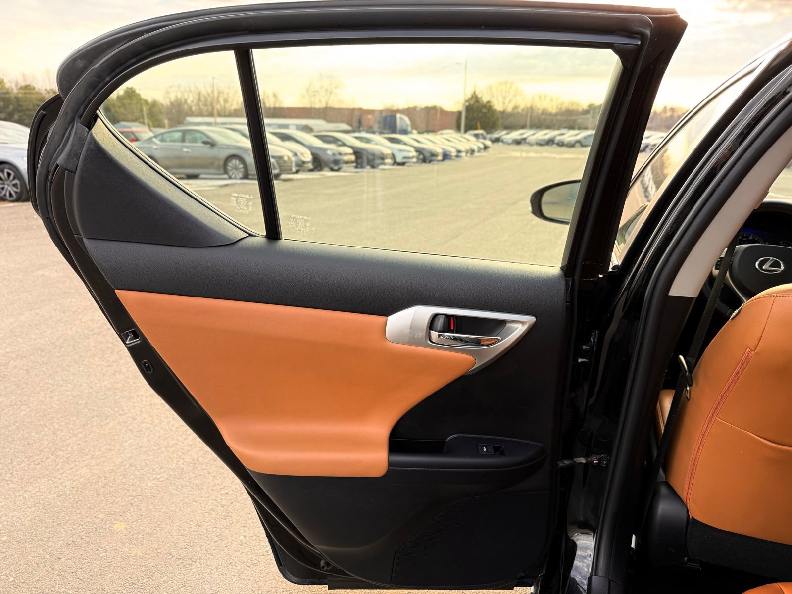 Used 2012 Lexus CT 200h image 16