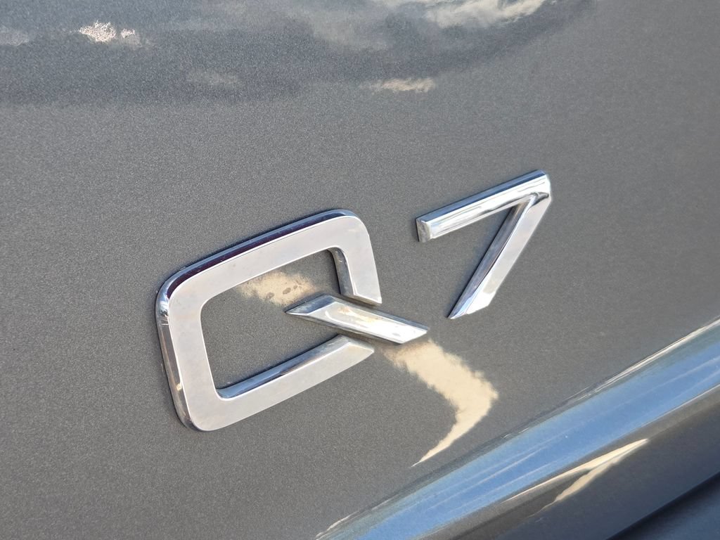 Used 2013 Audi Q7 3.0T Premium Plus AWD/4WD image 19