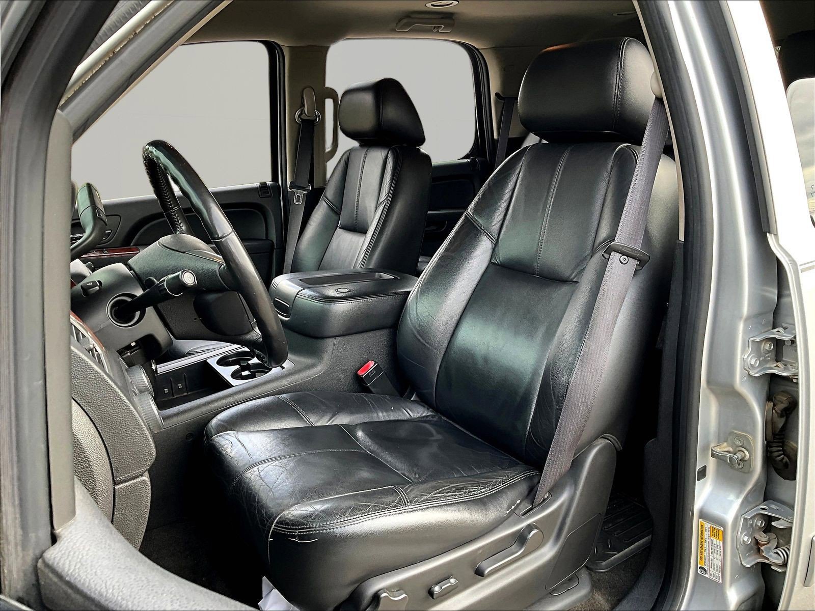 Used 2012 Chevrolet Tahoe LT AWD/4WD image 19