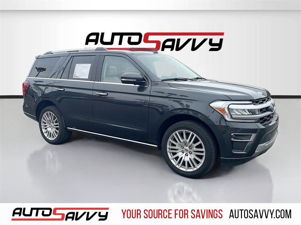 Used 2024 Ford Expedition Limited image 1