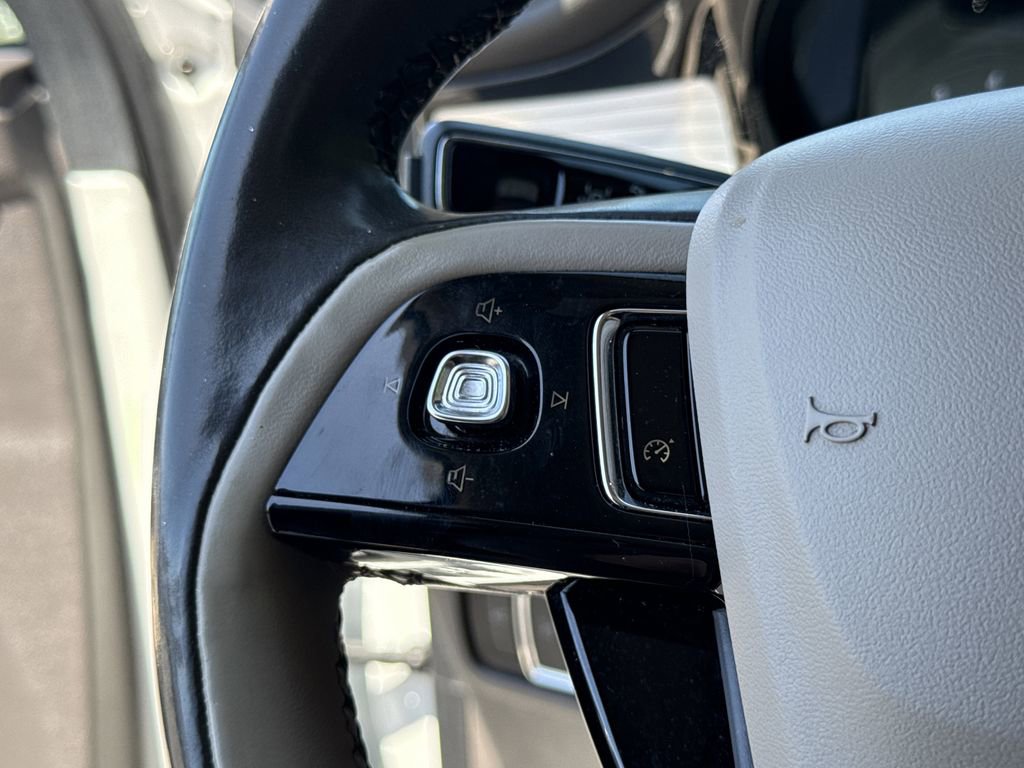 Used 2020 Lincoln Corsair FWD w/ Premium Package image 41