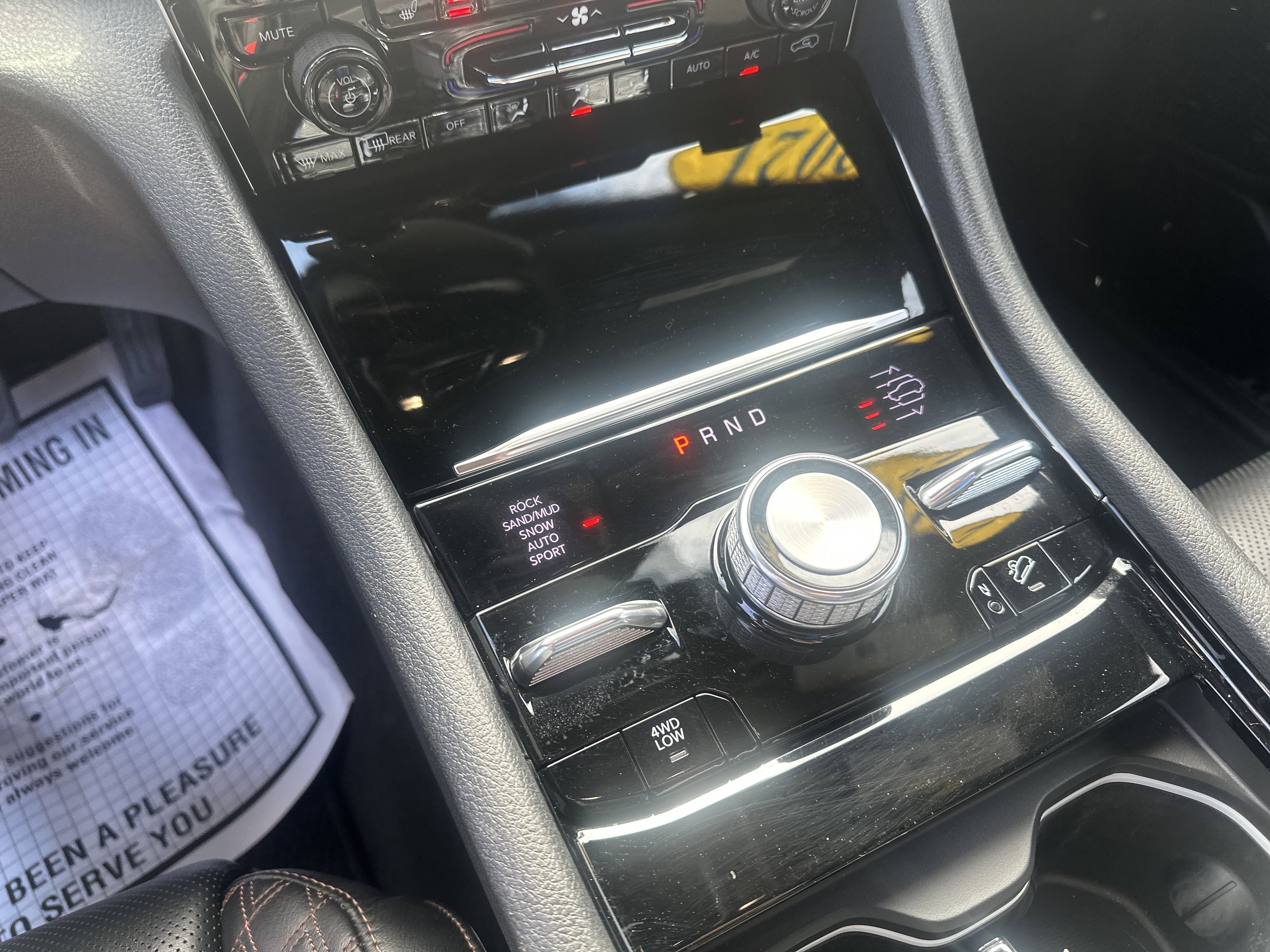 Used 2021 Jeep Grand Cherokee L Summit w/ Luxury Tech Group V image 35