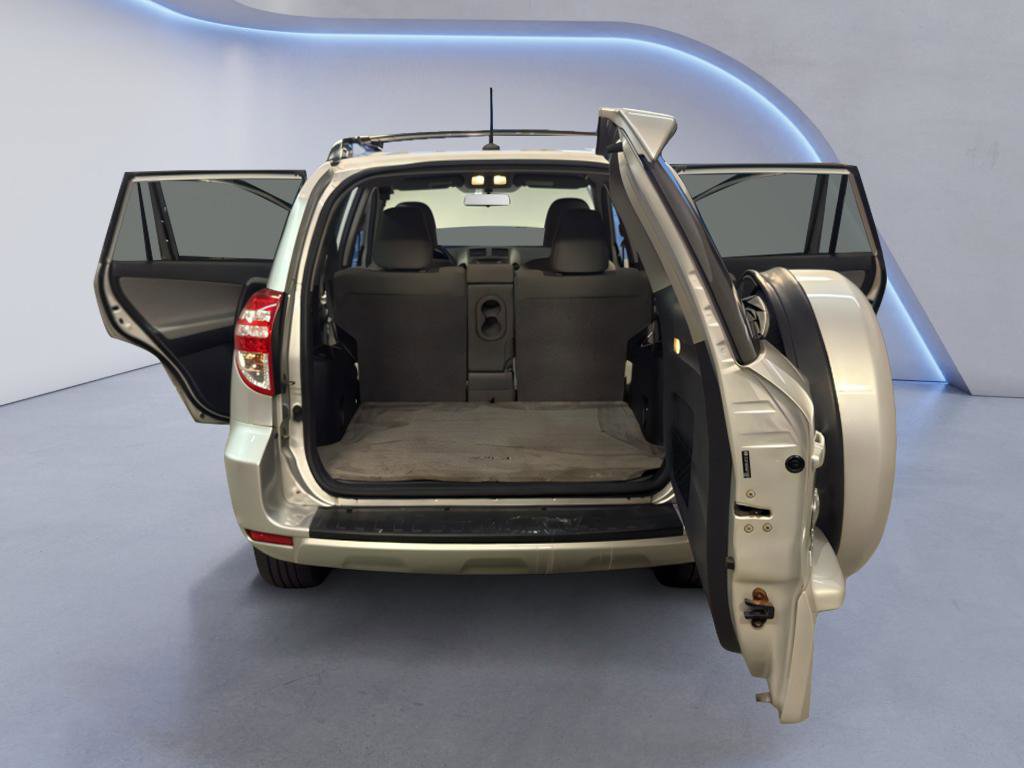 Used 2012 Toyota RAV4 FWD w/ Value Pkg image 11