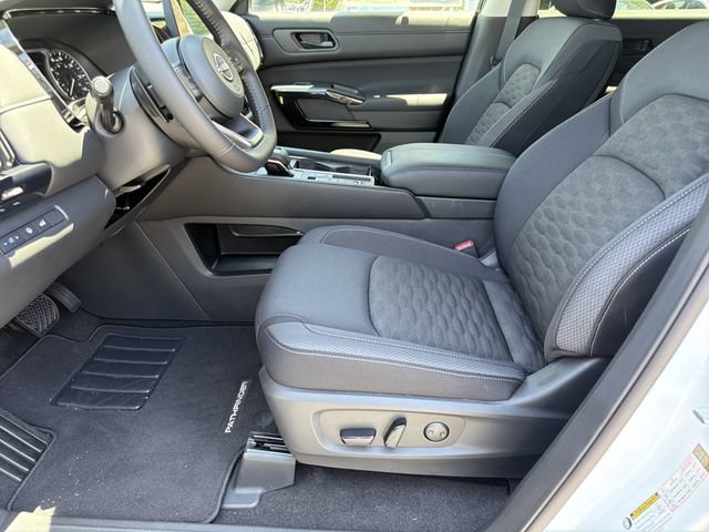 New 2025 Nissan Pathfinder SV FWD image 19