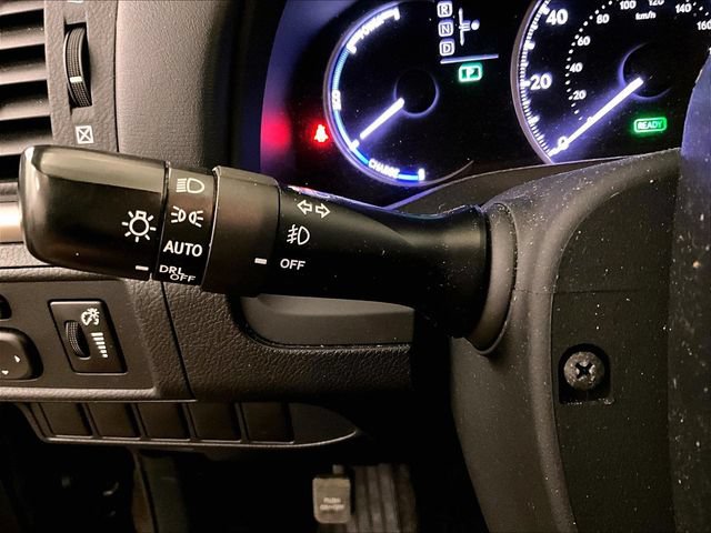 Used 2012 Lexus CT 200h Premium w/ Premium Audio Pkg FWD image 31