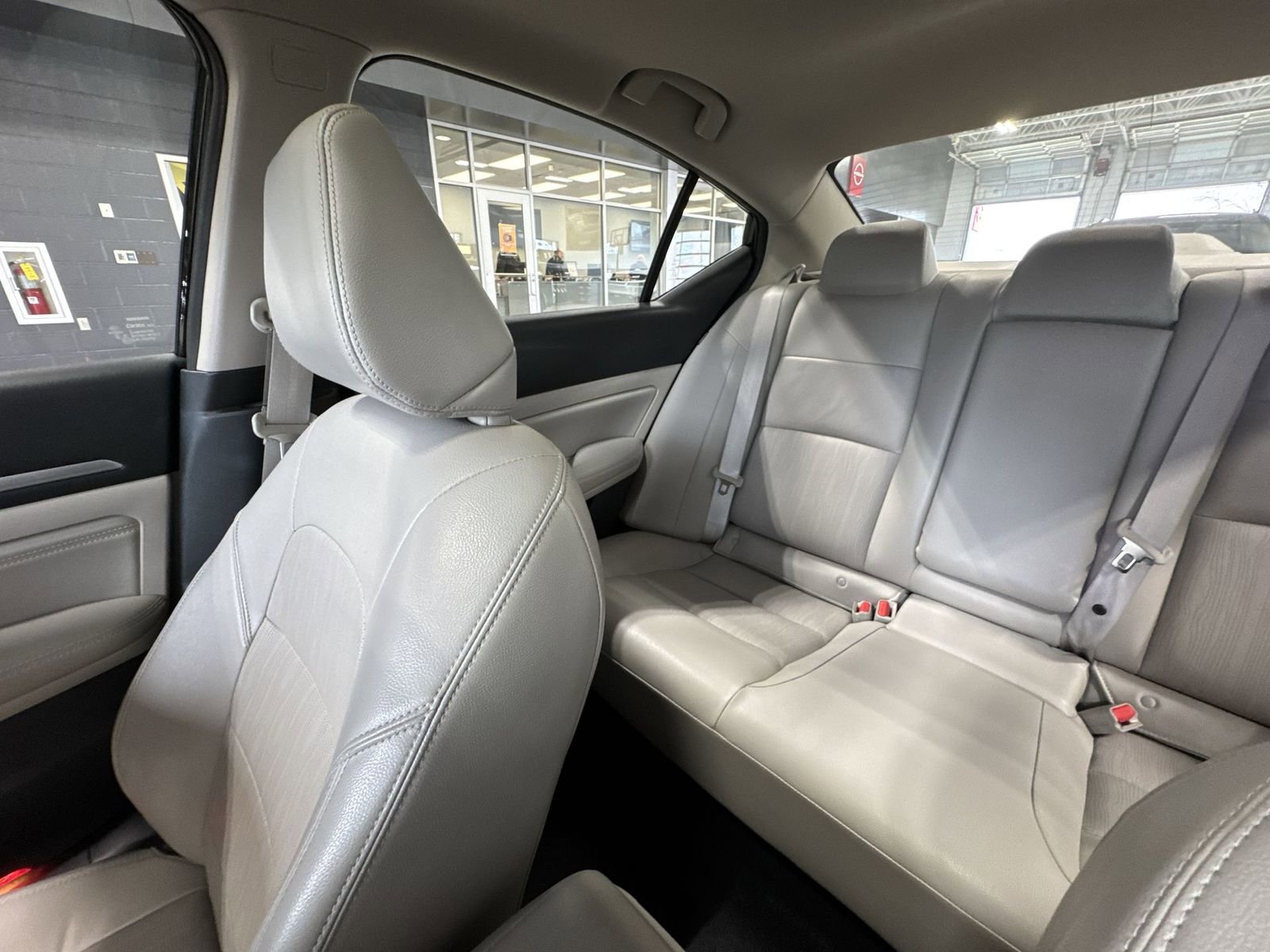 Certified 2019 Nissan Altima 2.5 Platinum AWD/4WD image 4