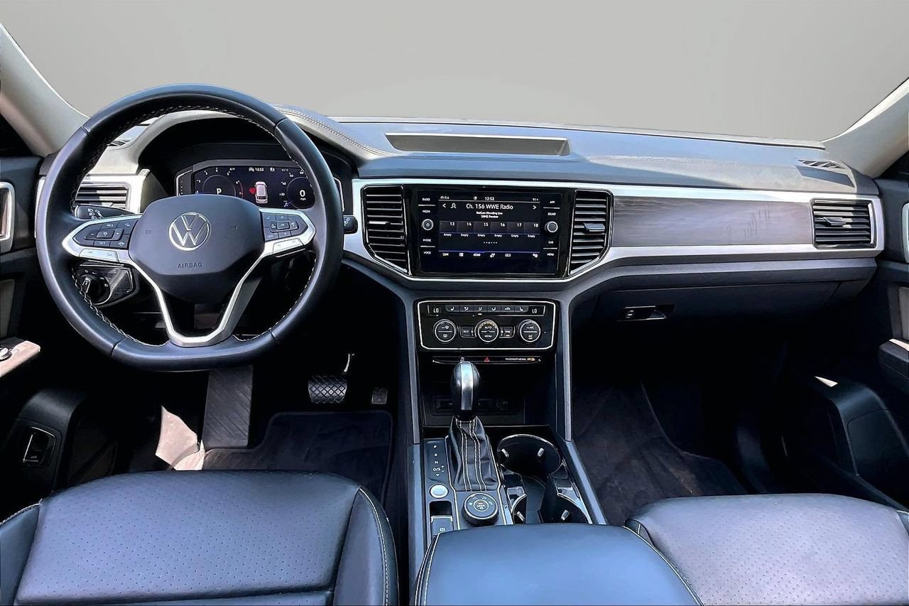 Used 2023 Volkswagen Atlas SE AWD/4WD image 13