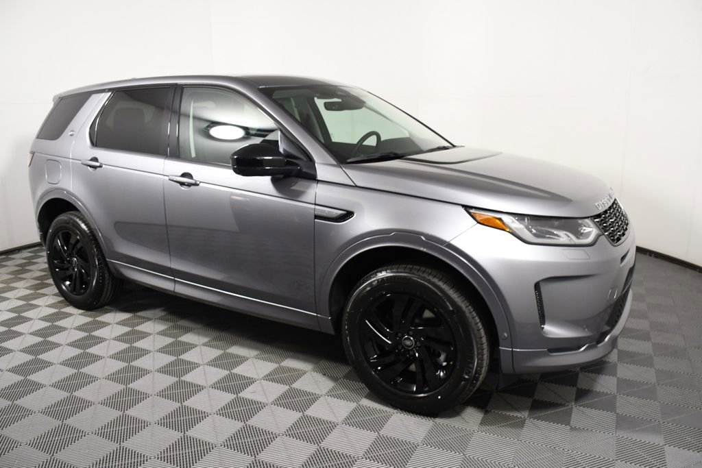 Used 2025 Land Rover Discovery Sport S image 8