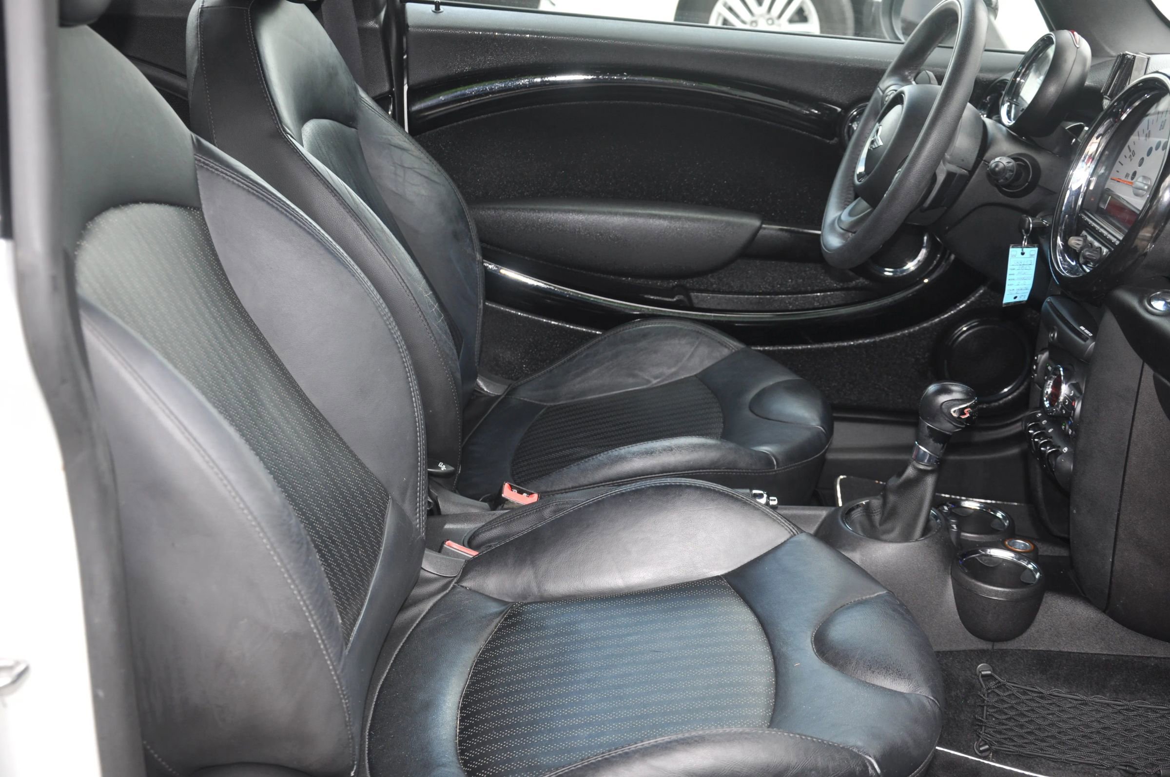 Used 2013 MINI Cooper S FWD image 15