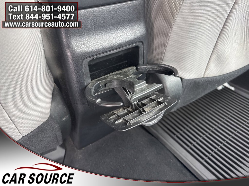 Used 2016 Toyota Corolla L image 26