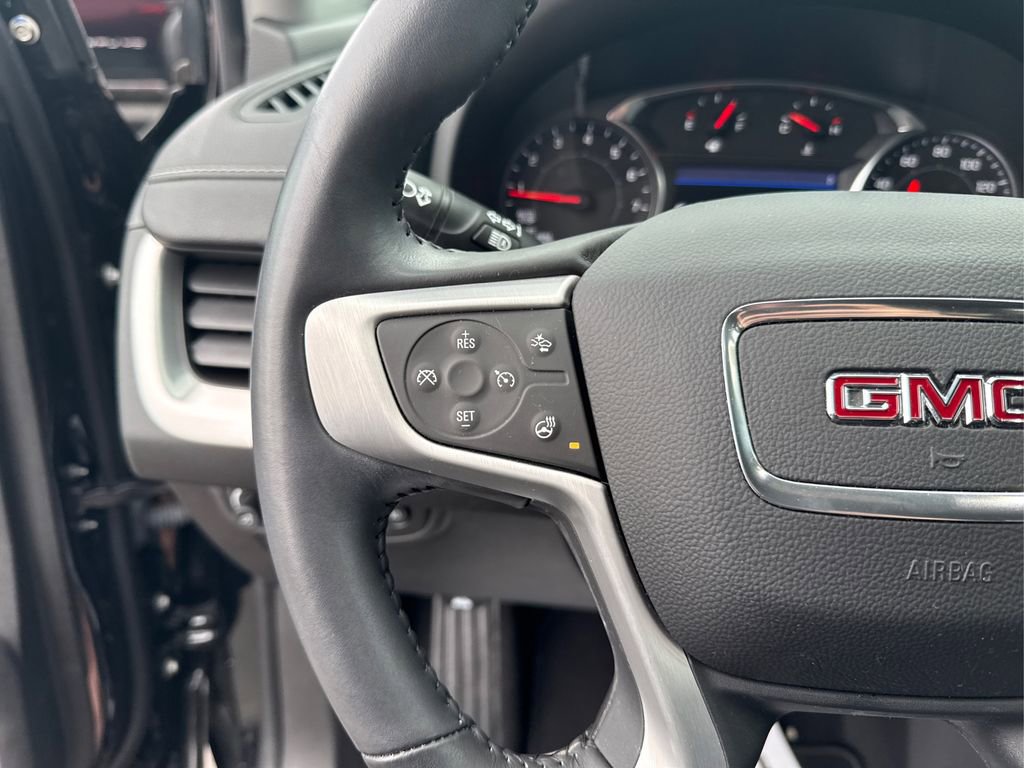 Used 2022 GMC Terrain SLT image 28