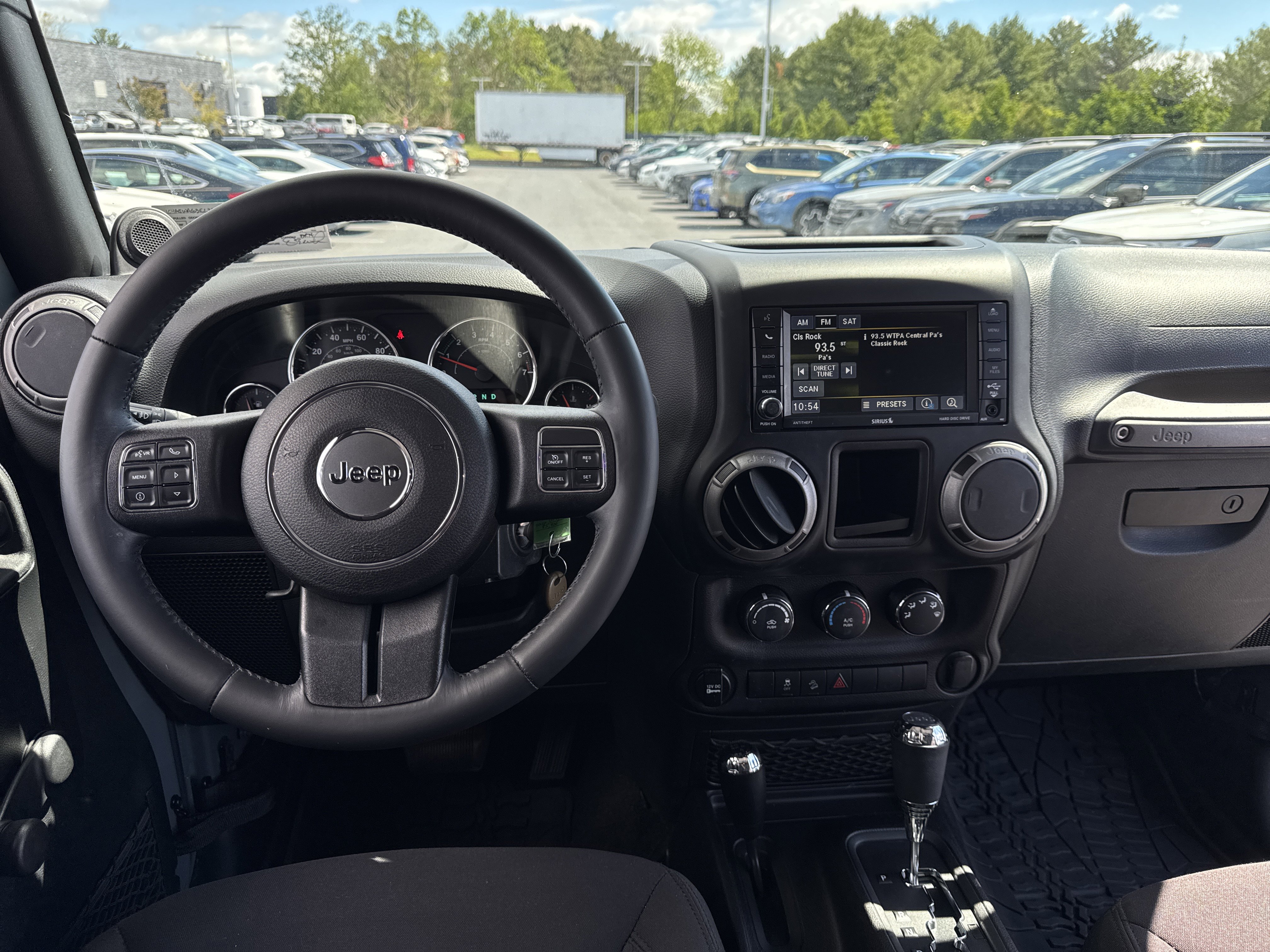 Used 2014 Jeep Wrangler Sport AWD/4WD image 3