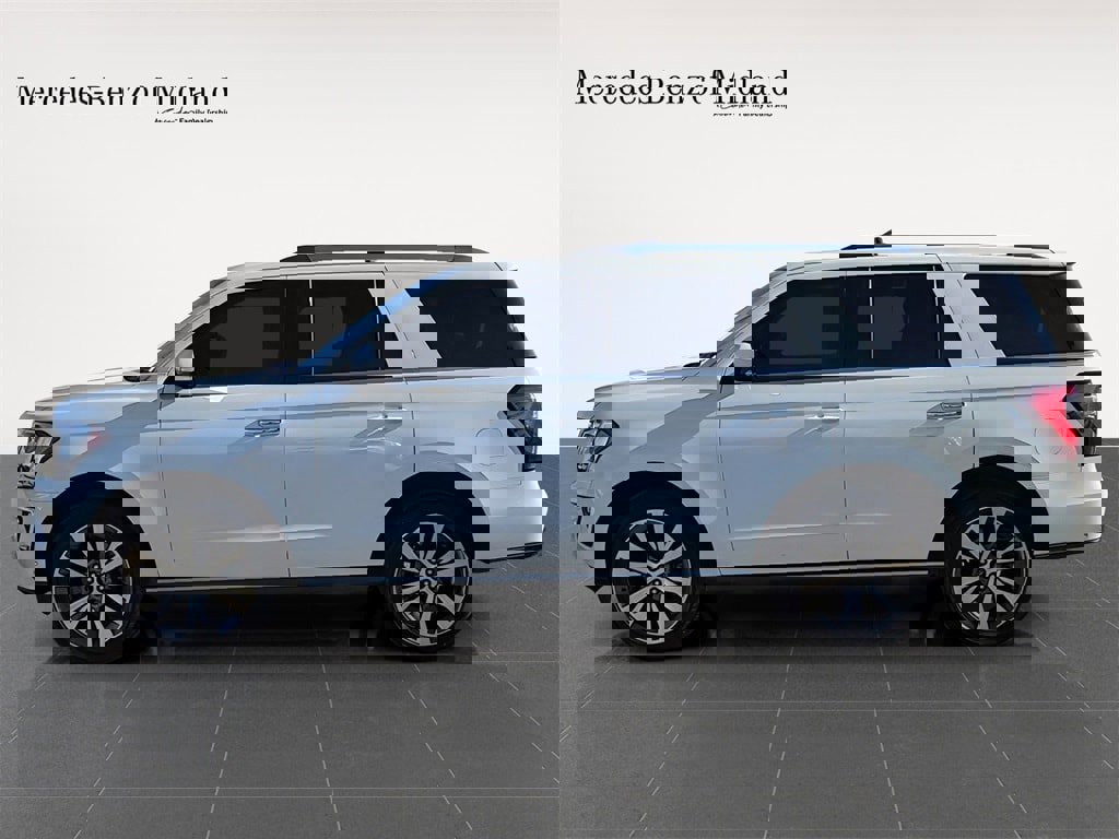 Used 2021 Ford Expedition Limited image 5