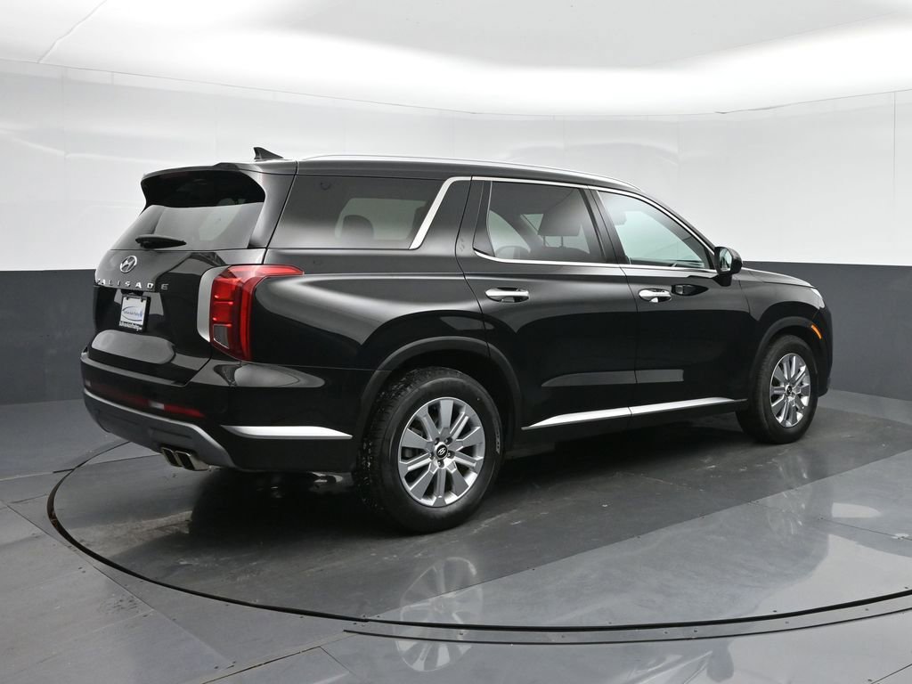 Used 2024 Hyundai Palisade SEL FWD image 7