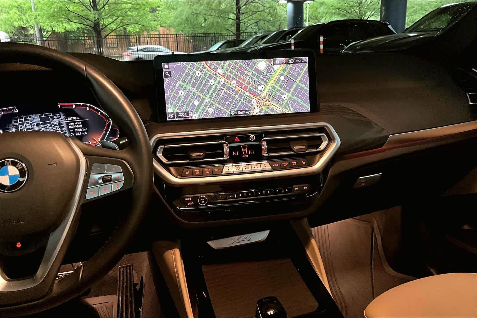 Used 2022 BMW X4 xDrive30i w/ Premium Package 2 AWD/4WD image 6