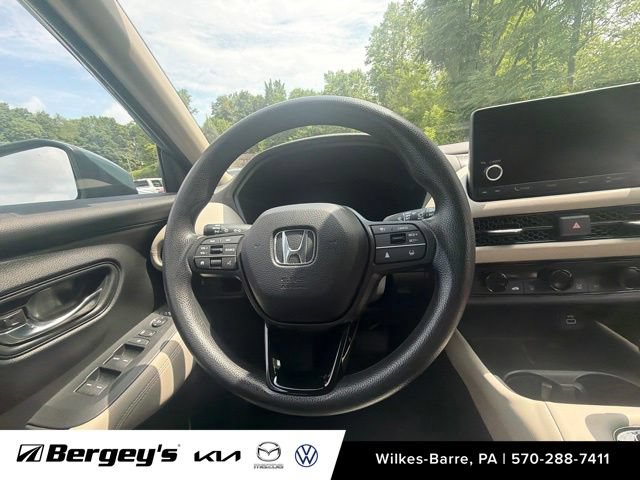 Used 2024 Honda HR-V LX image 15