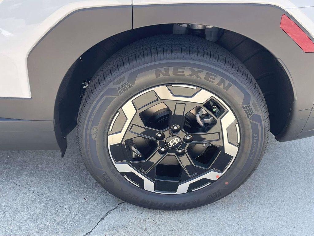 New 2027 Hyundai Santa Fe SEL FWD image 35