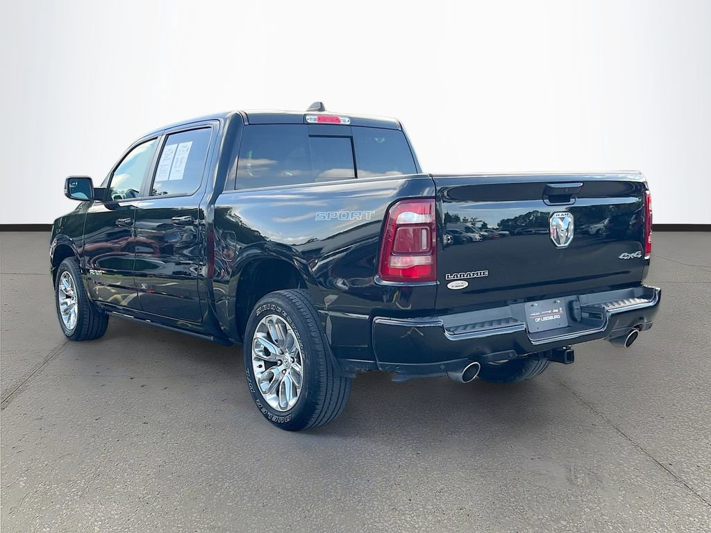 Used 2023 RAM 1500 Laramie AWD/4WD image 5