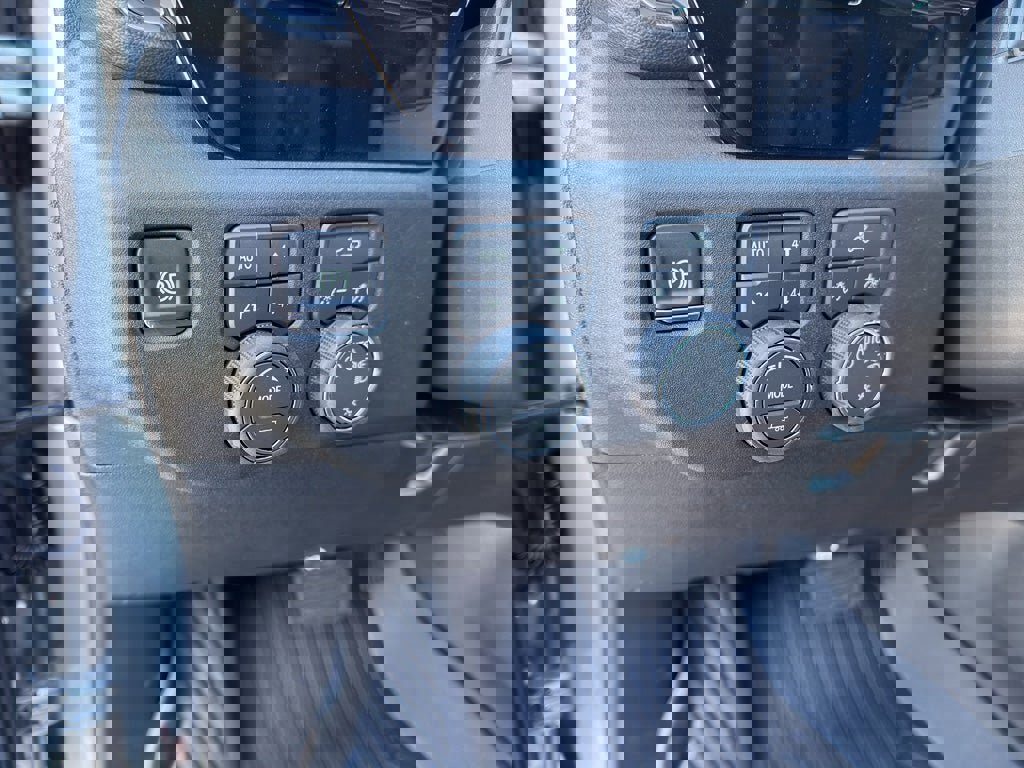 New 2026 Chevrolet Silverado 1500 LT w/ Z71 Off-Road Package image 14