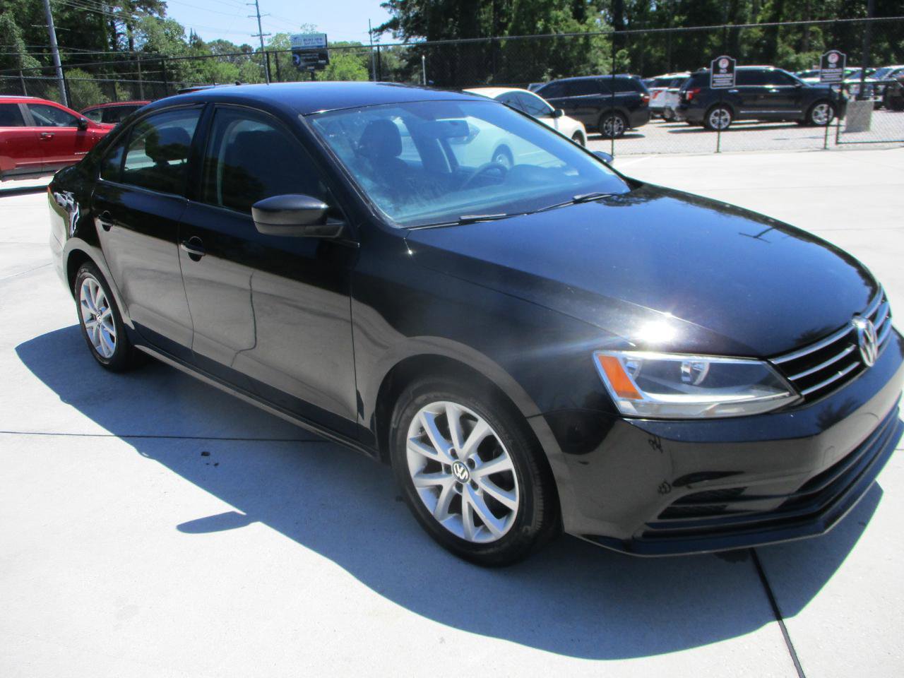 Used 2015 Volkswagen Jetta SE FWD image 9
