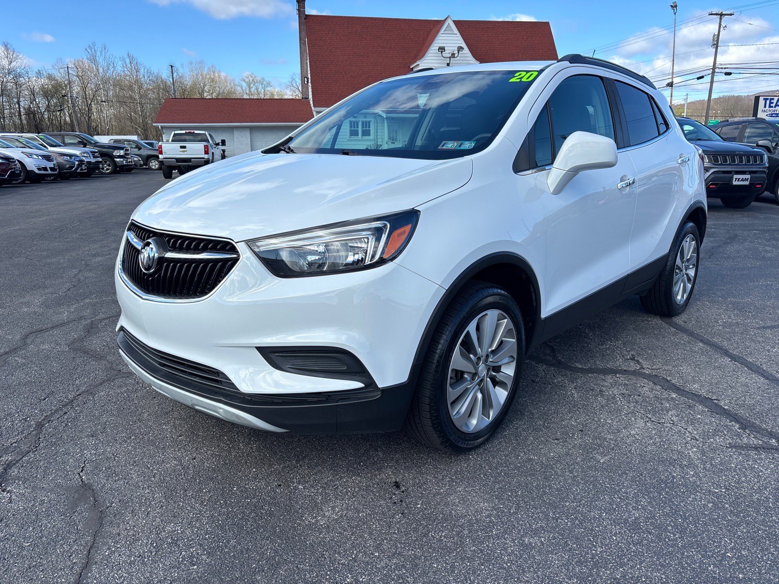 Used 2020 Buick Encore Preferred AWD/4WD image 3