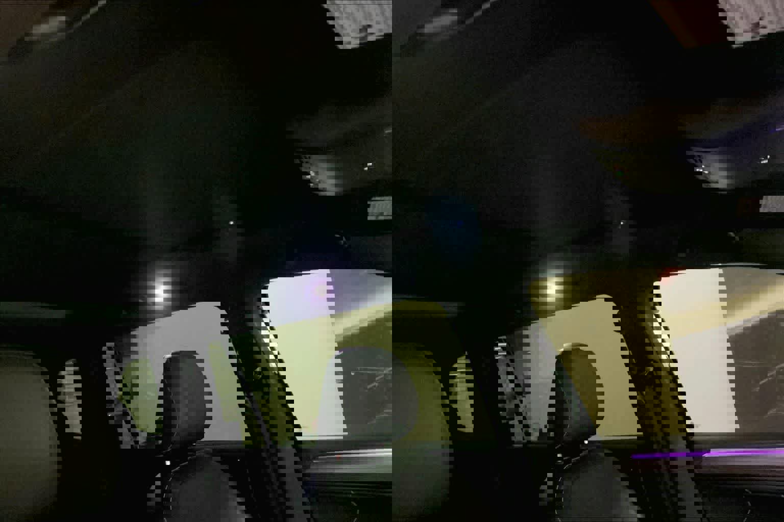 Used 2023 Volkswagen Tiguan SEL R-Line image 29