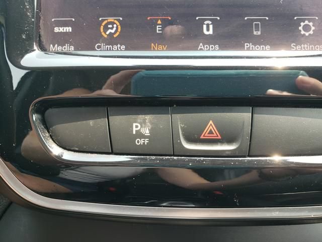 Used 2019 Jeep Cherokee Limited w/ Trailer Tow Group AWD/4WD image 23