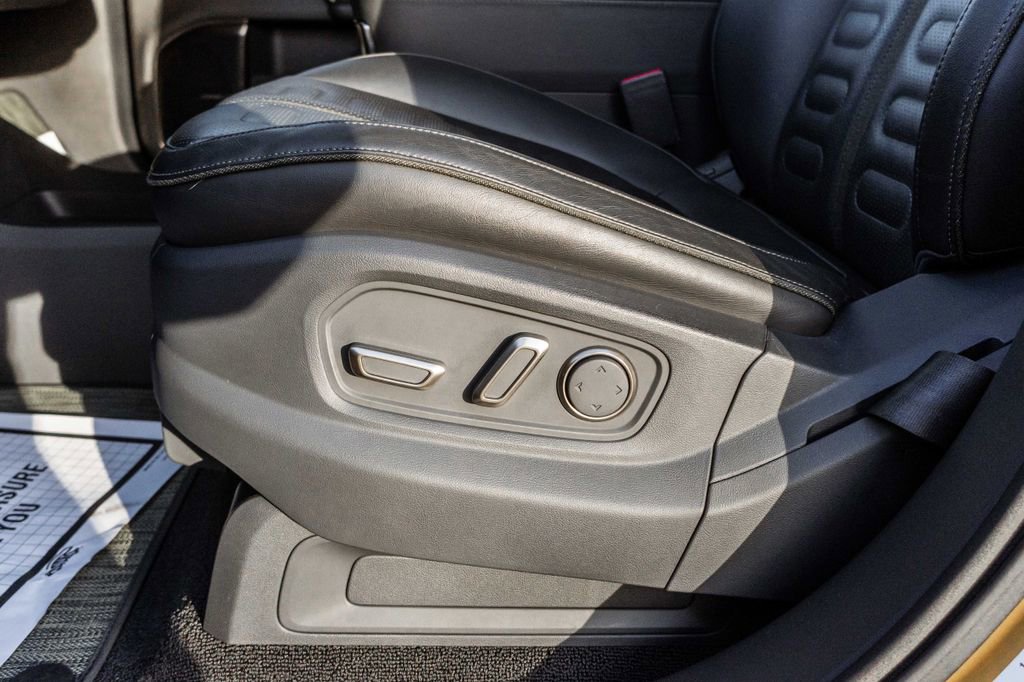 Used 2022 Rivian R1T Launch Edition image 32