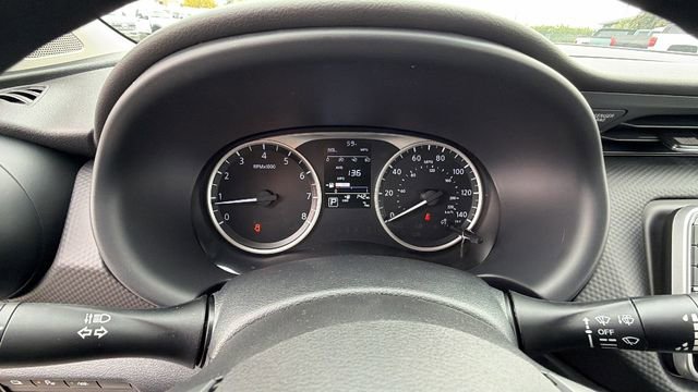 New 2025 Nissan Kicks Play S image 29